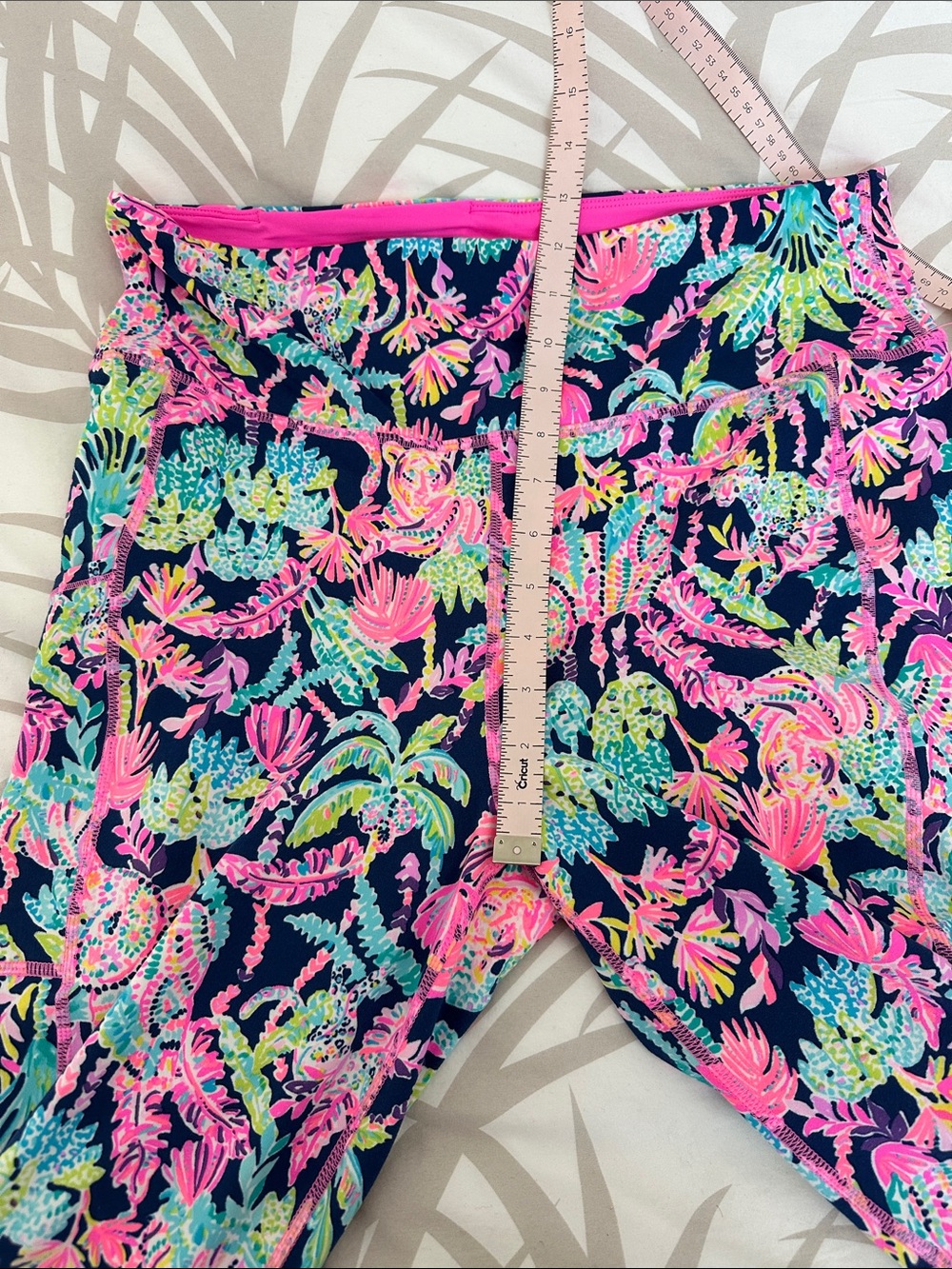 NWT Lilly Pulitzer luxletic cropped leggings XL - Picture 8 of 9